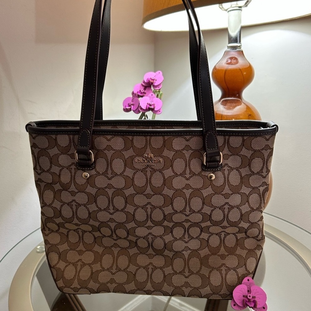 Coach Brown and Black Signature Tote - Picture 4 of 13
